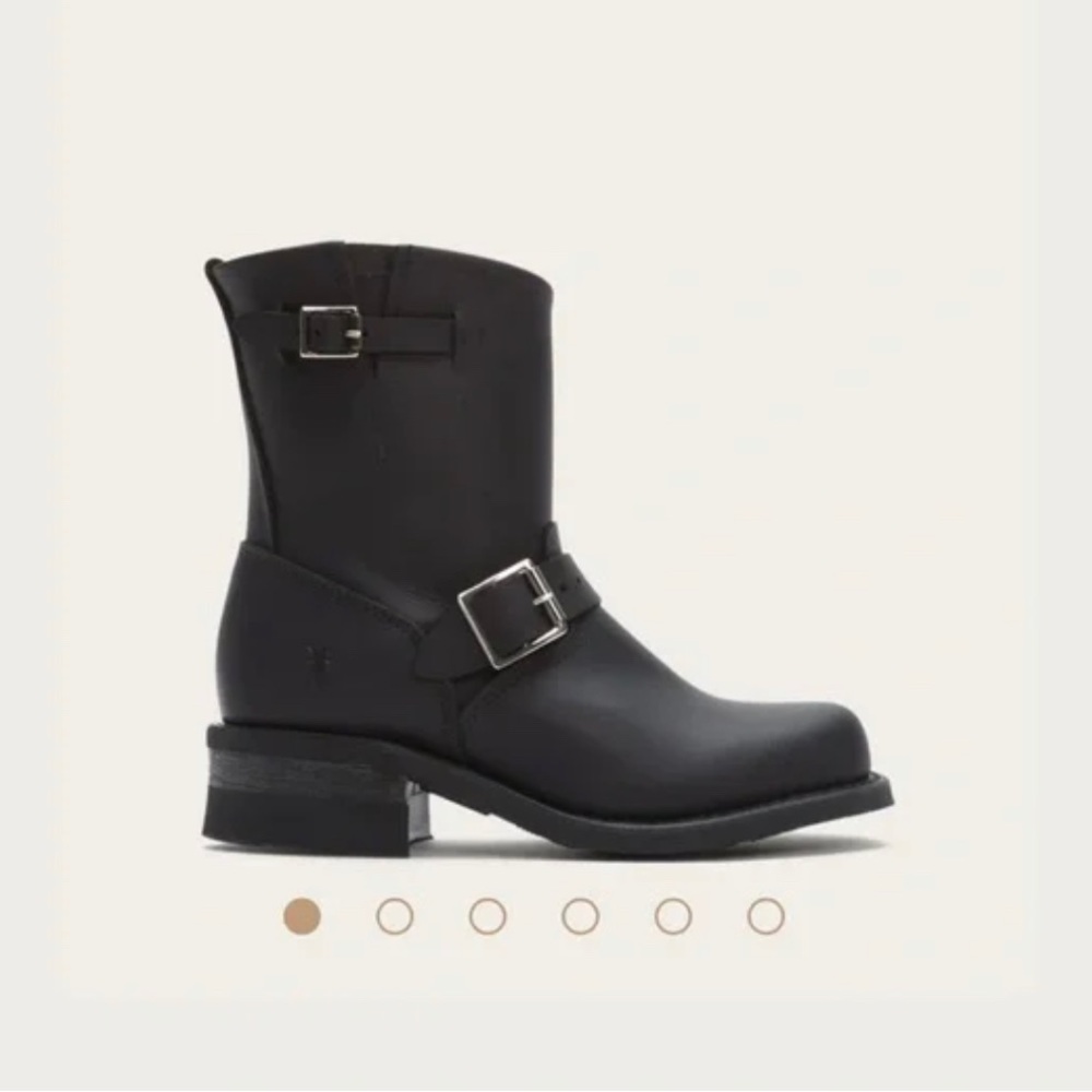 Frye Engineer 8R Boots - Excellent Pre-owned Condition